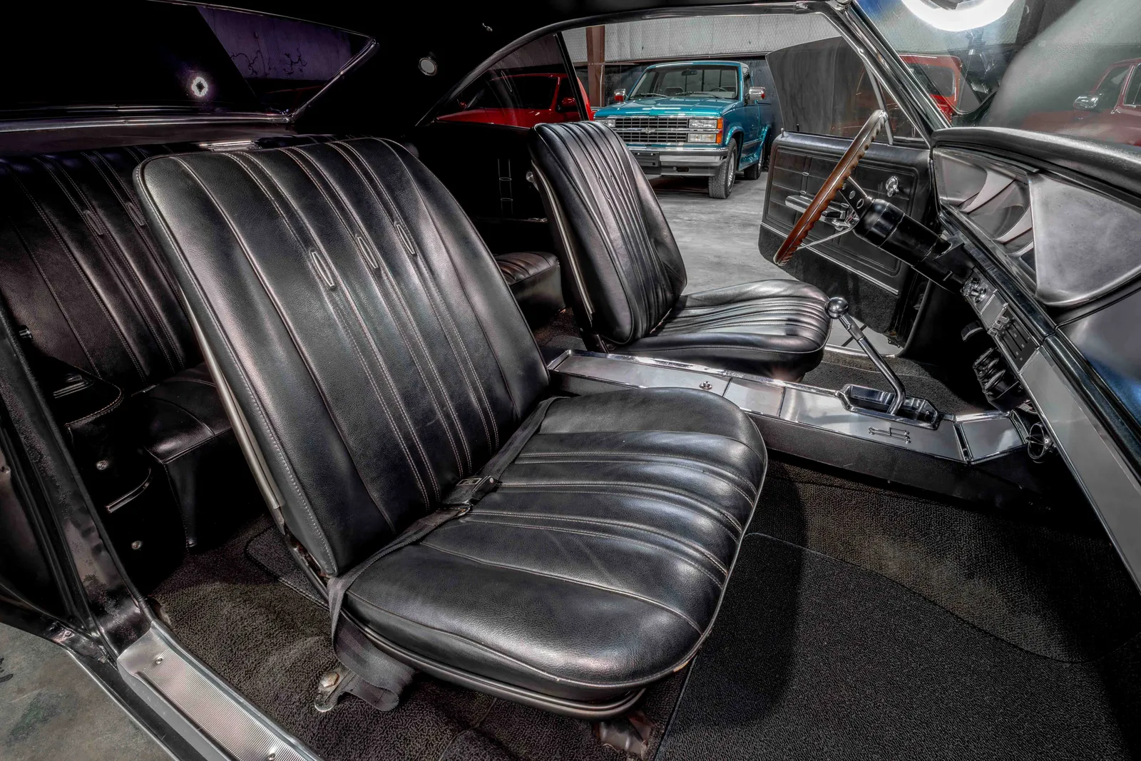1966-Chevrolet Impala SS-Tuxedo Black-168376T161890-48.jpg